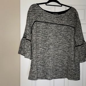 Ladies Calvin Klein top